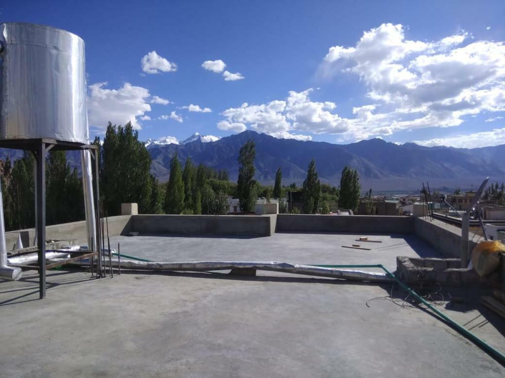 Hitchhikers Hostel Ladakh Leh Extérieur photo